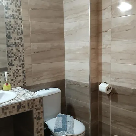 Jnp Нощувка със закуска (B & B) Неос Мармарас