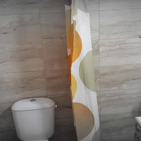 Jnp Нощувка със закуска (B & B)