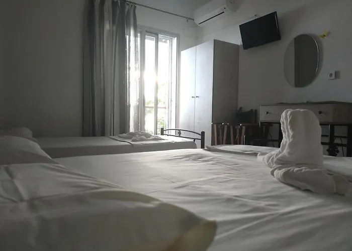 Jnp Alojamento de Acomodação e Pequeno-almoço Néos Marmarás