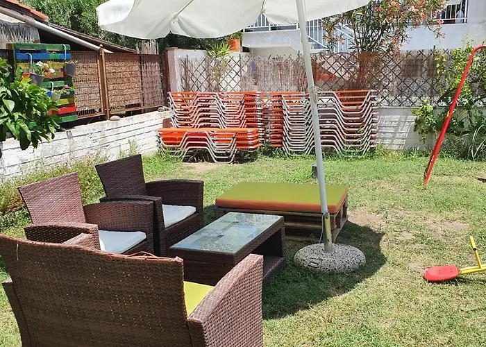 Jnp * Néos Marmarás