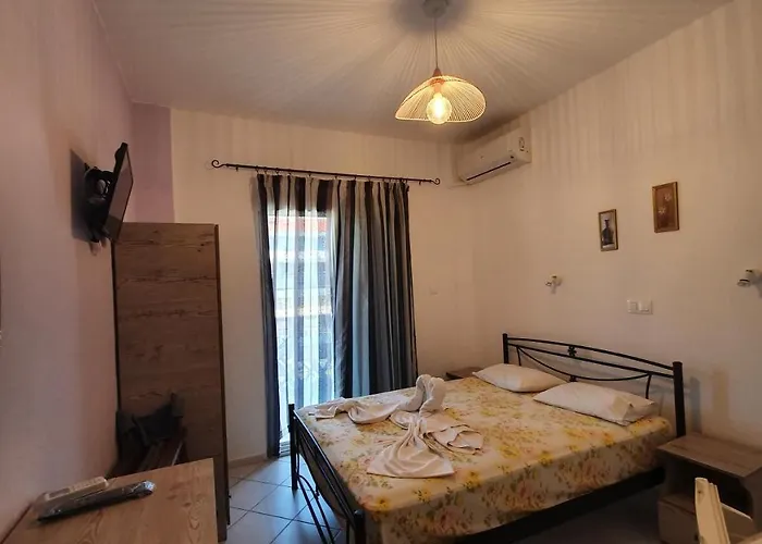 Jnp Alojamento de Acomodação e Pequeno-almoço Néos Marmarás